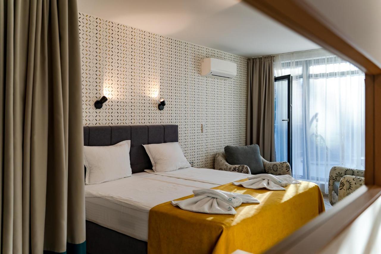 Family Hotel Laxo ออบซอร์ ภายนอก รูปภาพ